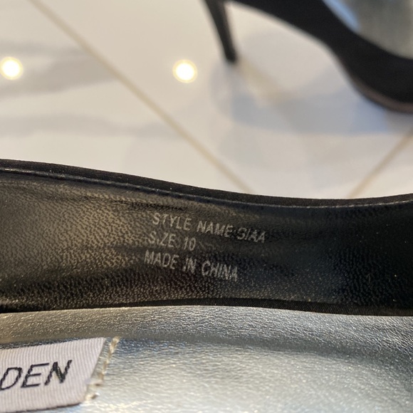 never worn steve madden heals - Picture 6 of 6